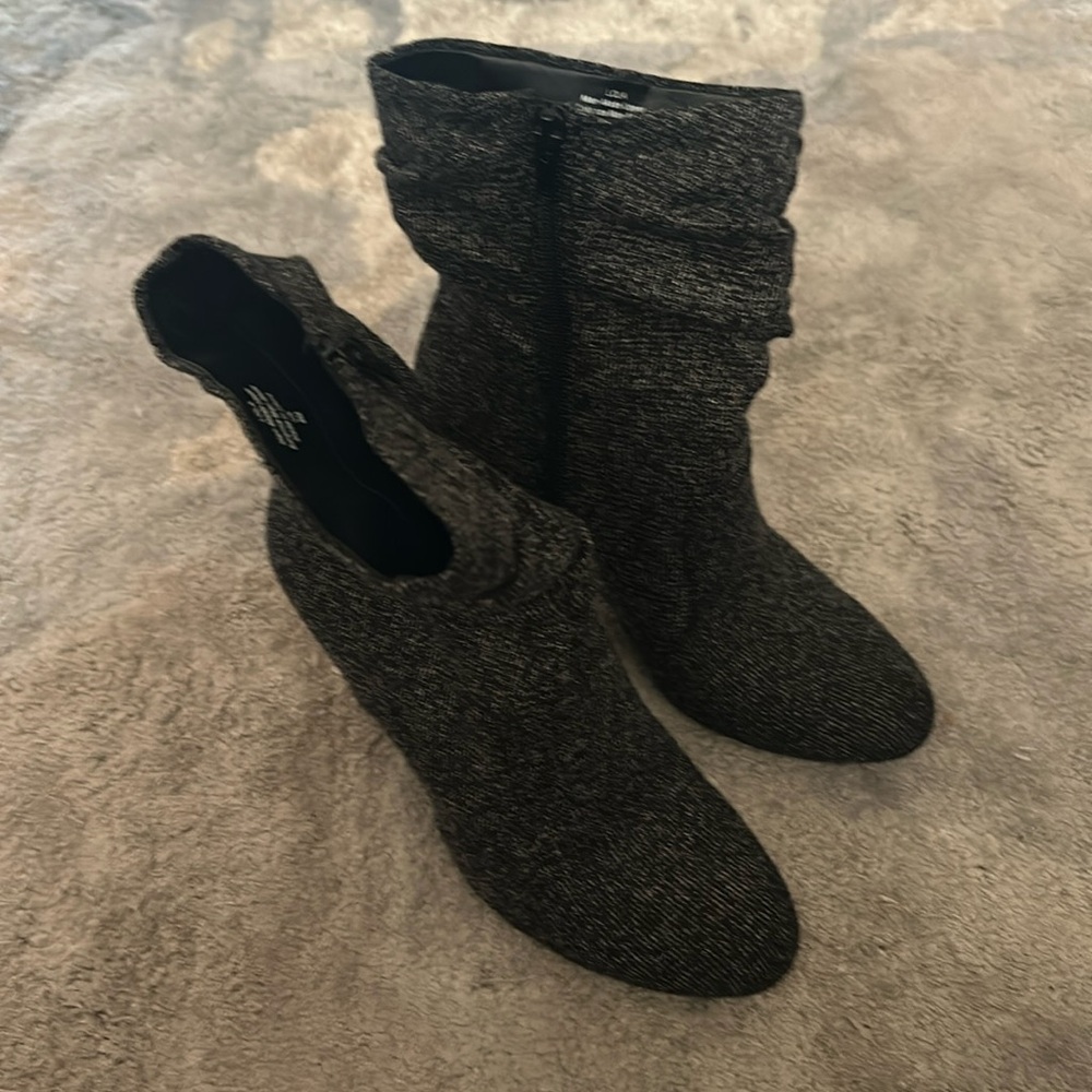 Kelly and Katie heel boots